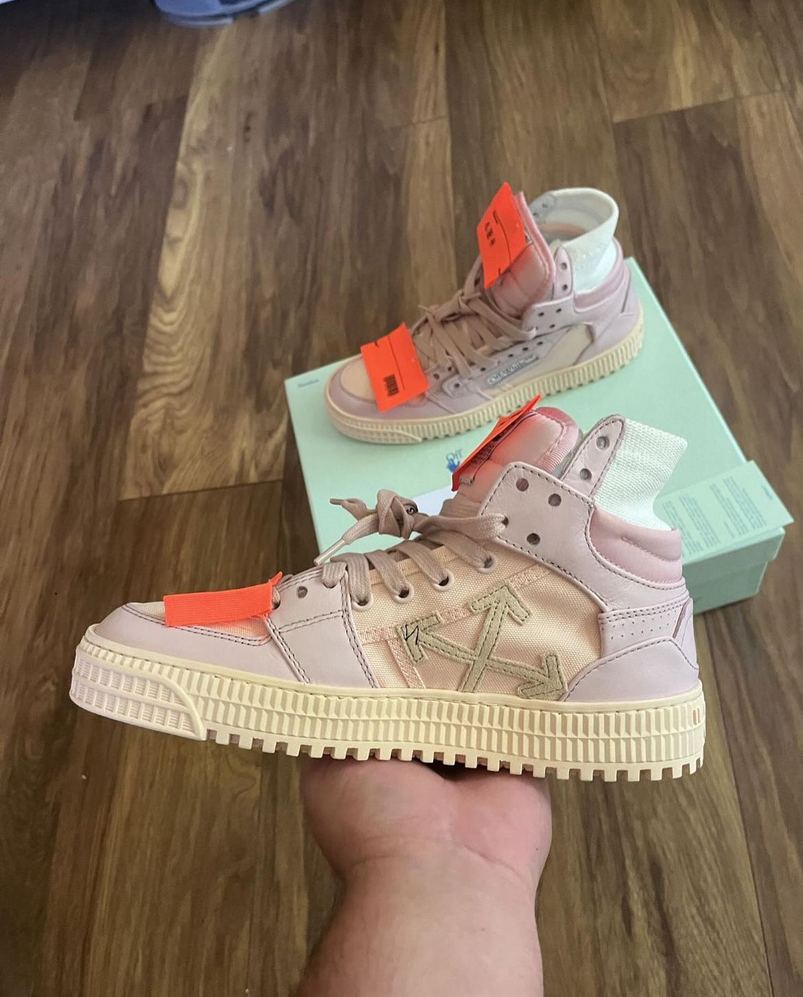 Off-White Court 3.0 Pink