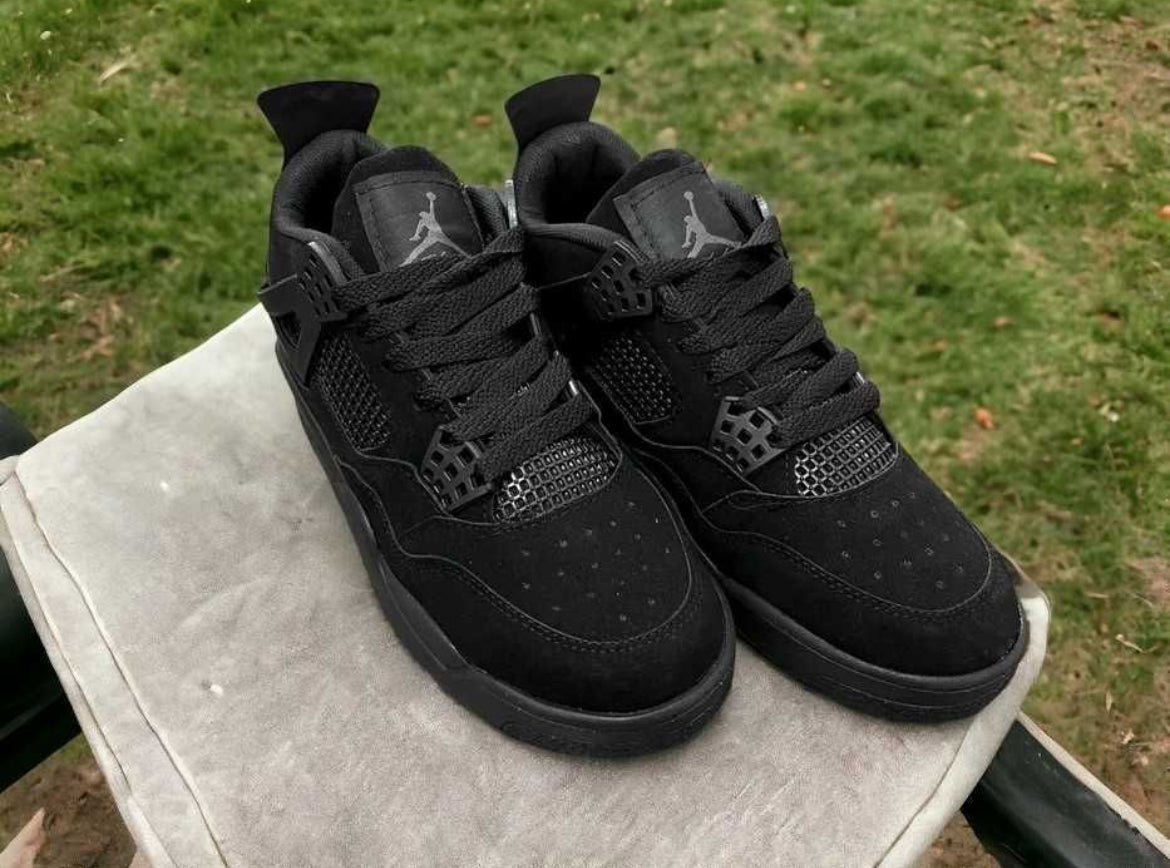 Jordan 4 Retro Black Cat